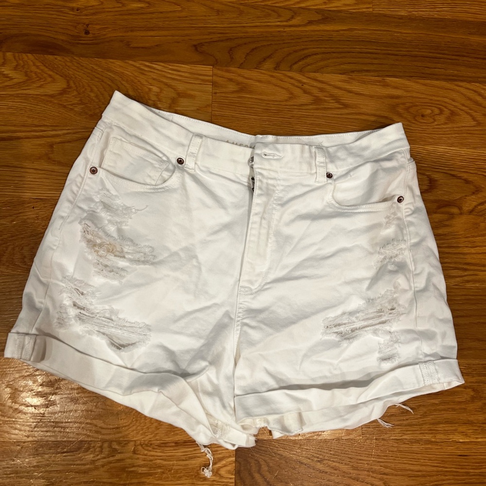 American Eagle High-Waisted White Ripped Mom Shorts